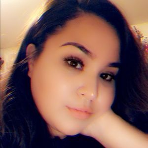 Meet your Posher, Maribel